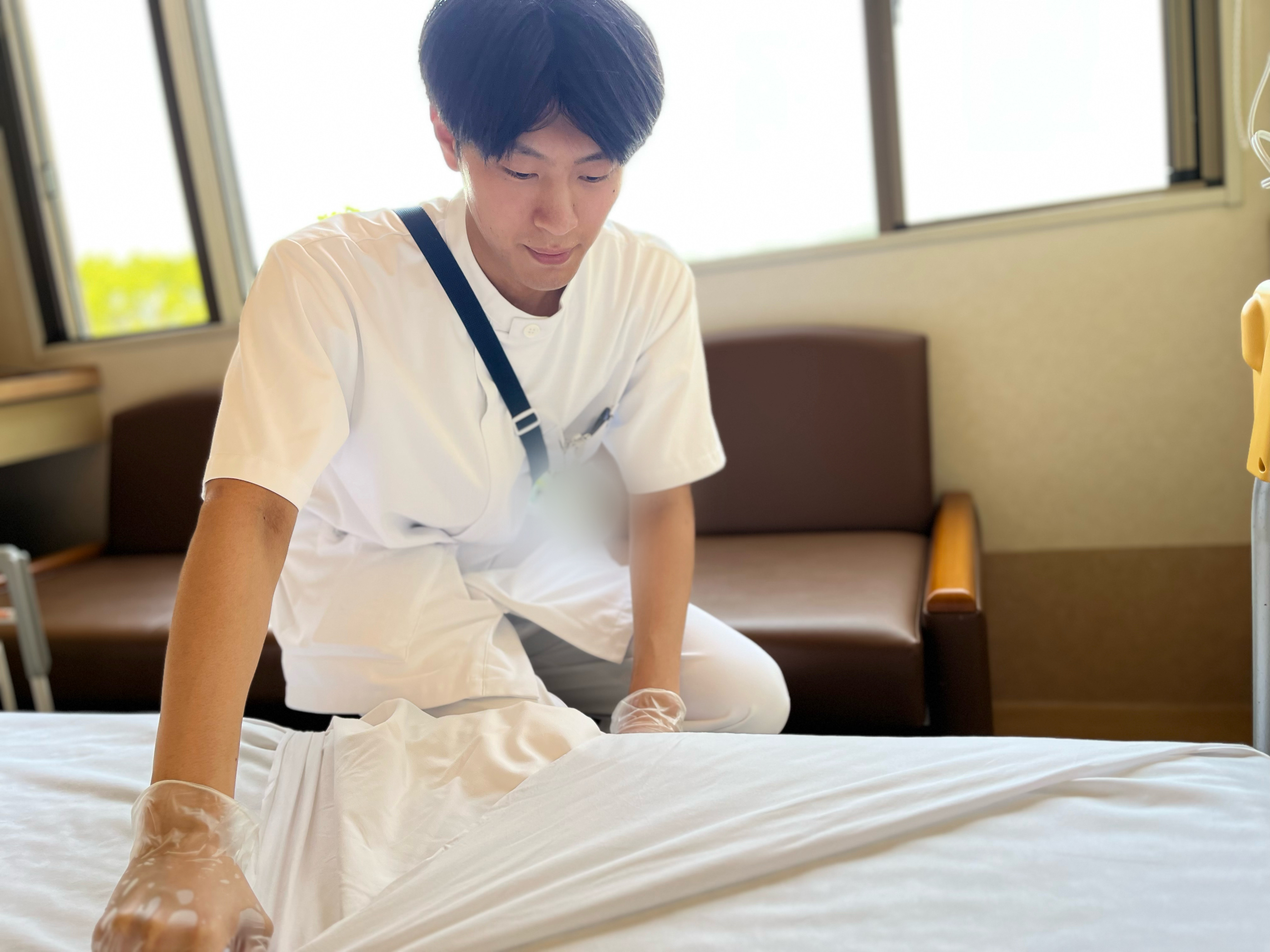 部屋回りを行います