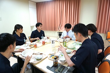 1右