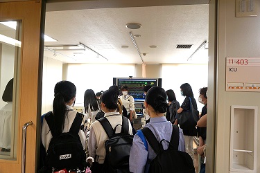 j4